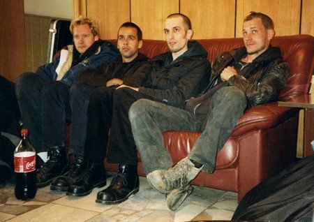 warten nach �bernachtigter Nacht in der Hotellobby